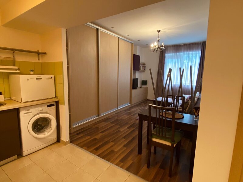 Vitan, Rin Residence, comision 0,